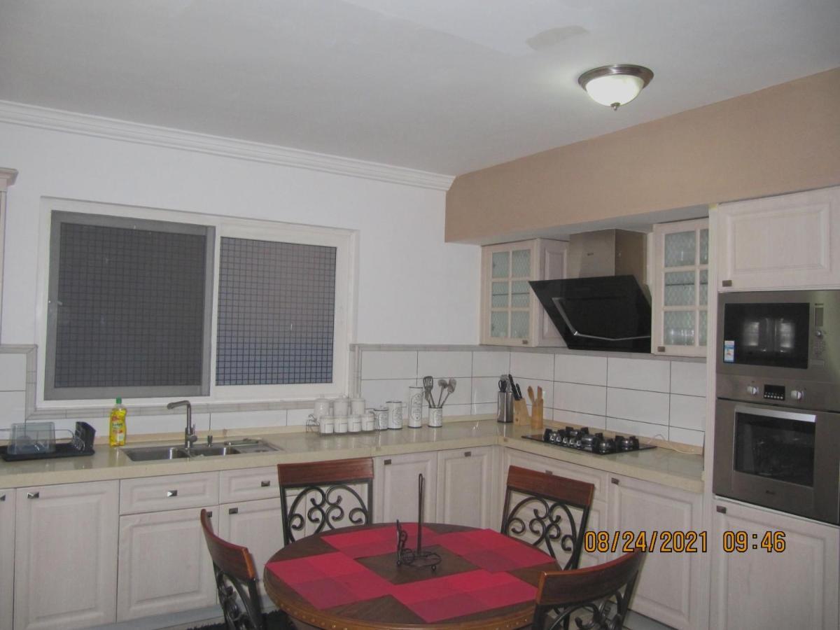 Bertha'S Court D-Plus Apartments กรีนฮิลล์ ภายนอก รูปภาพ